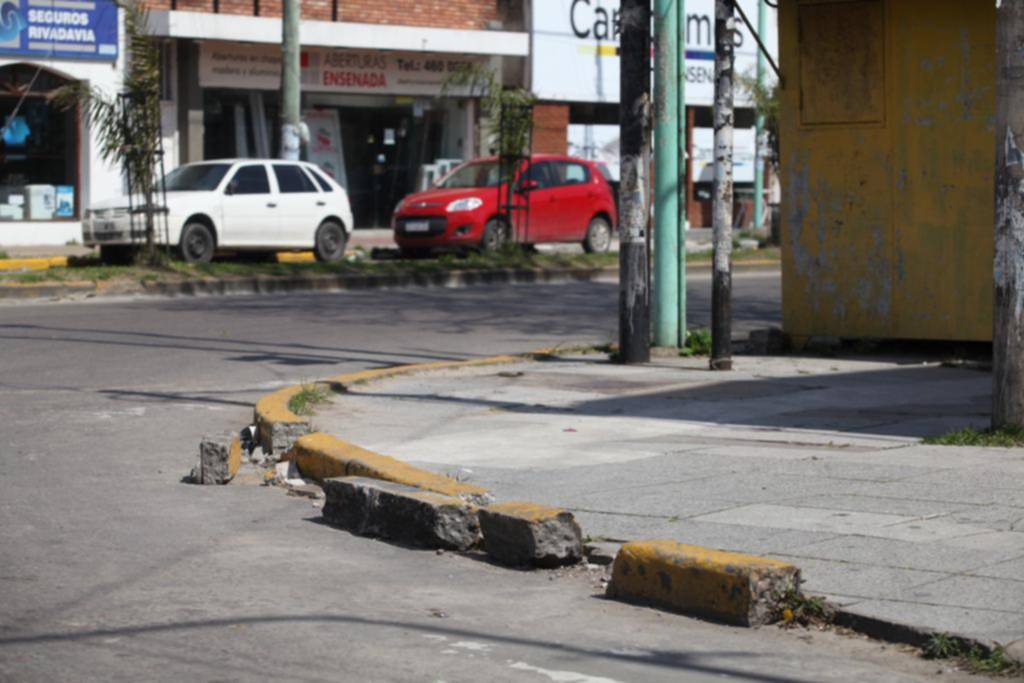 Más reclamos por las calles que muestran deterioro en Ensenada