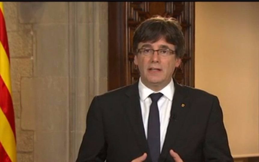 Cataluña posterga un día la definición sobre su independencia de España