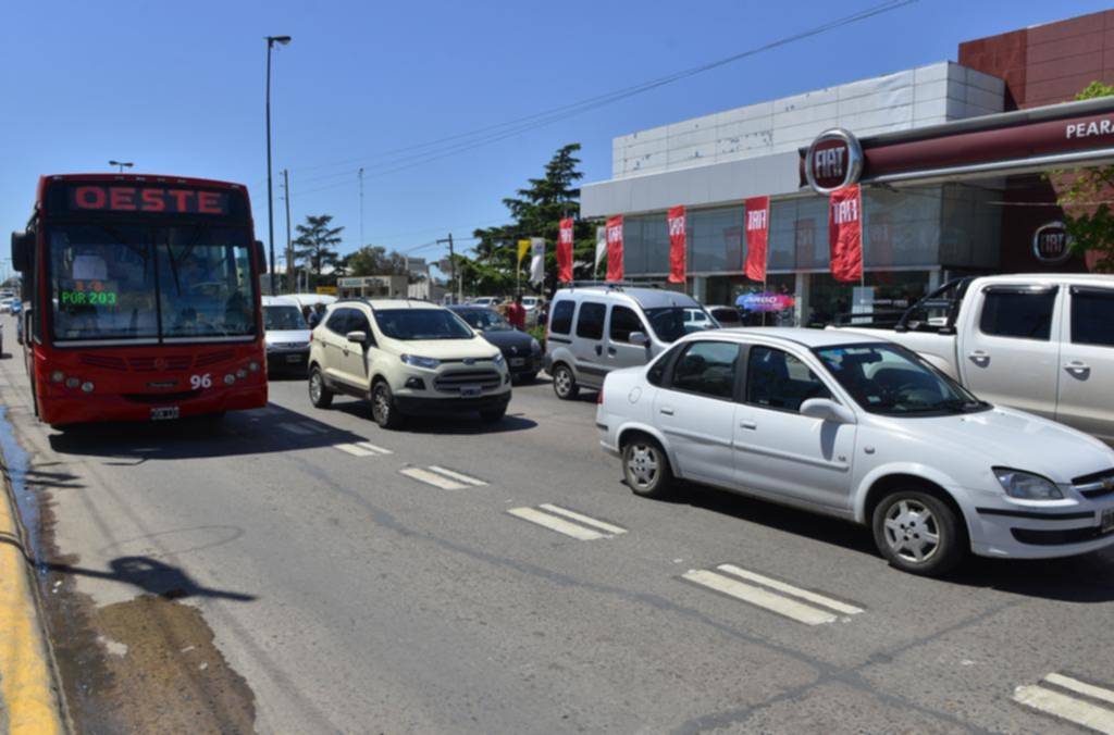 Ya toman forma en la avenida 44 los carriles exclusivos para el transporte público