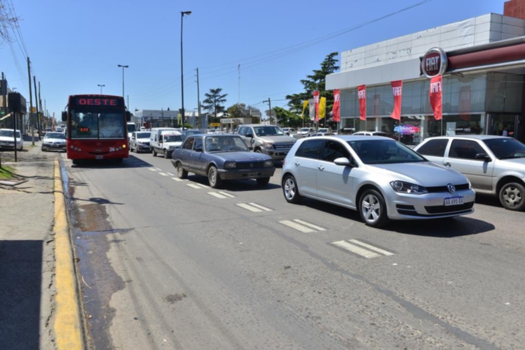 De carriles exclusivos a ciclovías, la receta comunal para empezar a ordenar el tránsito