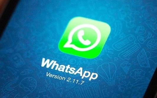 Conectate con EL DIA a través de WhatsApp