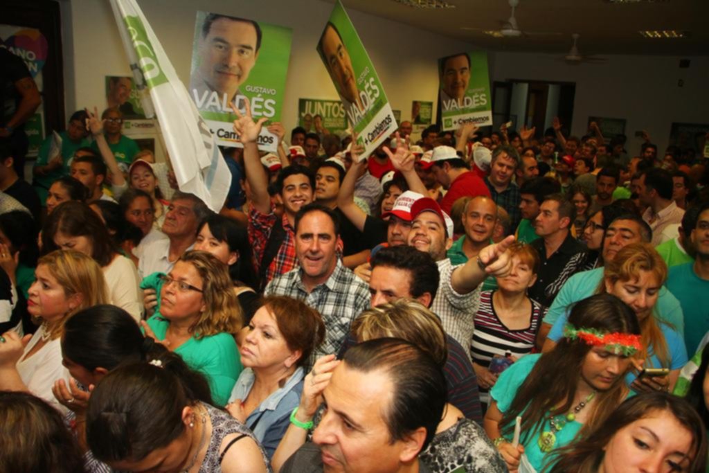 Cambiemos se imponía en Corrientes y festejaba con ministros de Macri