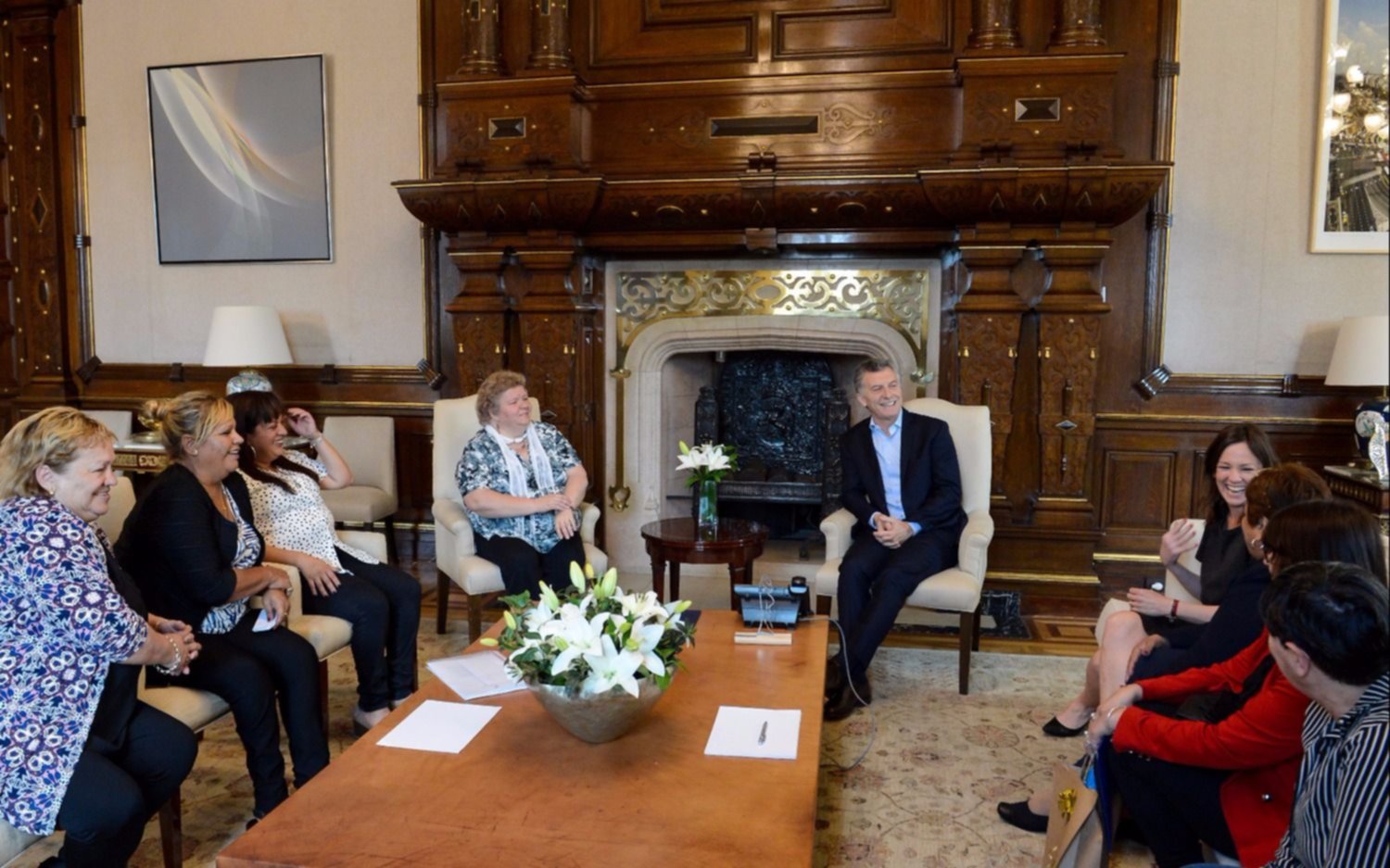 Macri y Stanley se reunieron con siete mujeres líderes de ONG