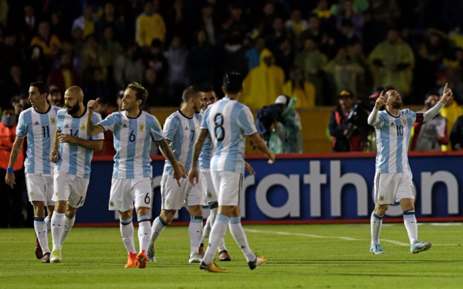 En un partido correcto de Argentina, Messi fue determinante