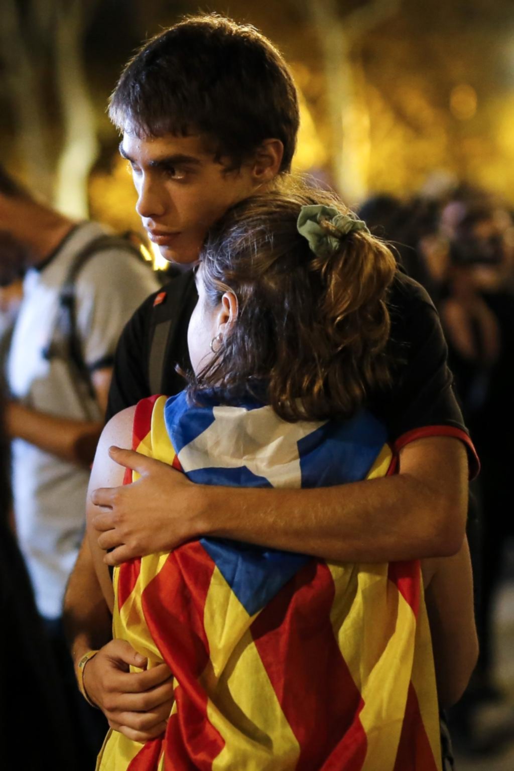 Desilusión entre los separatistas, que pasaron de la euforia al silencio