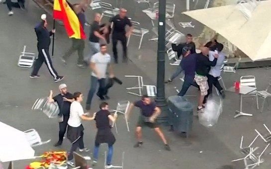 Marcha en Barcelona termina en batalla campal