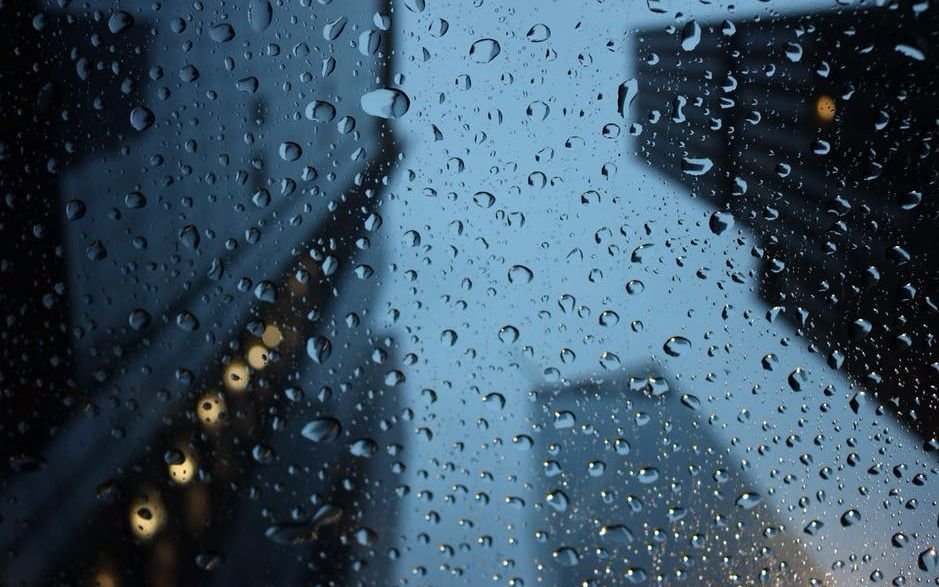 Fresco y con lluvias, pero es viernes
