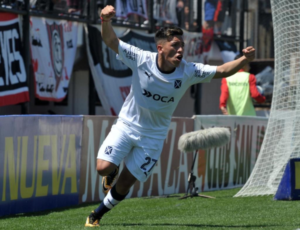 Independiente sufrió, pero supo cómo dar vuelta la historia