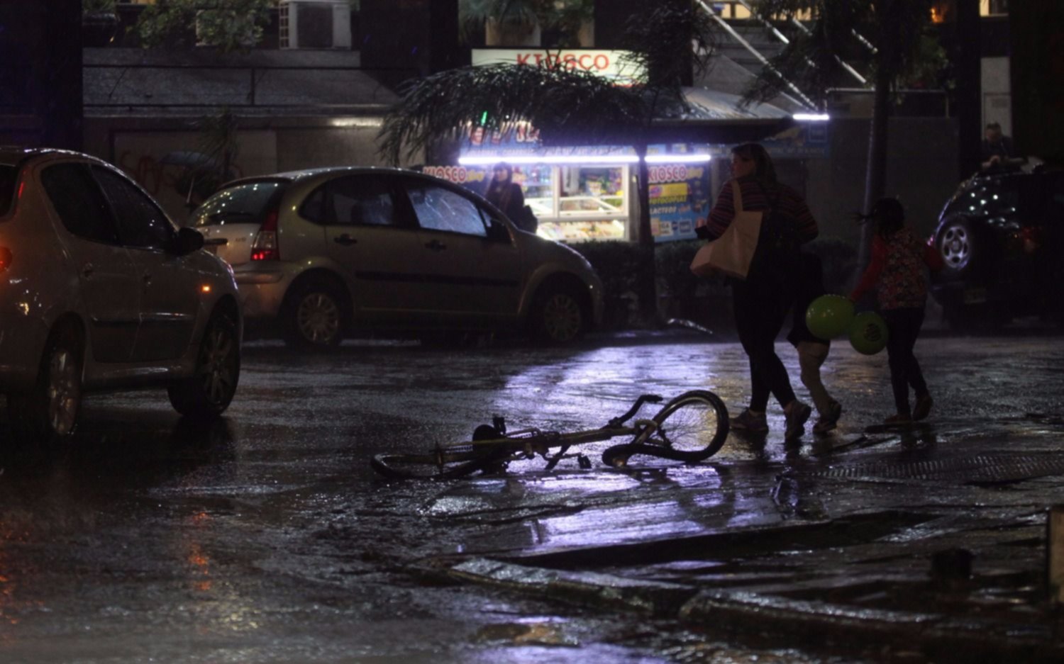 Un ciclista fue herido en pleno centro