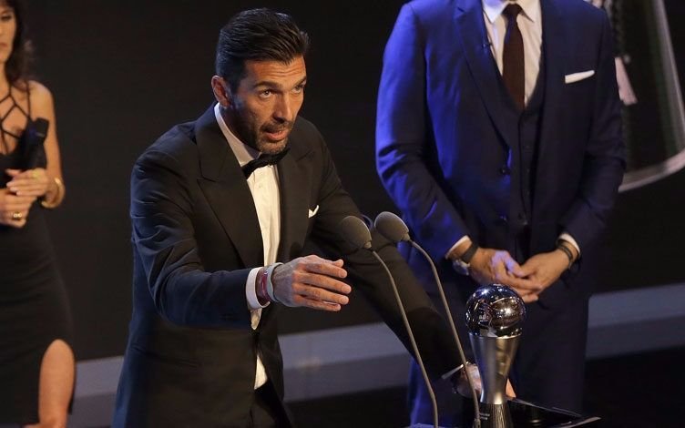 Elogios del mejor arquero del mundo para un delantero argentino