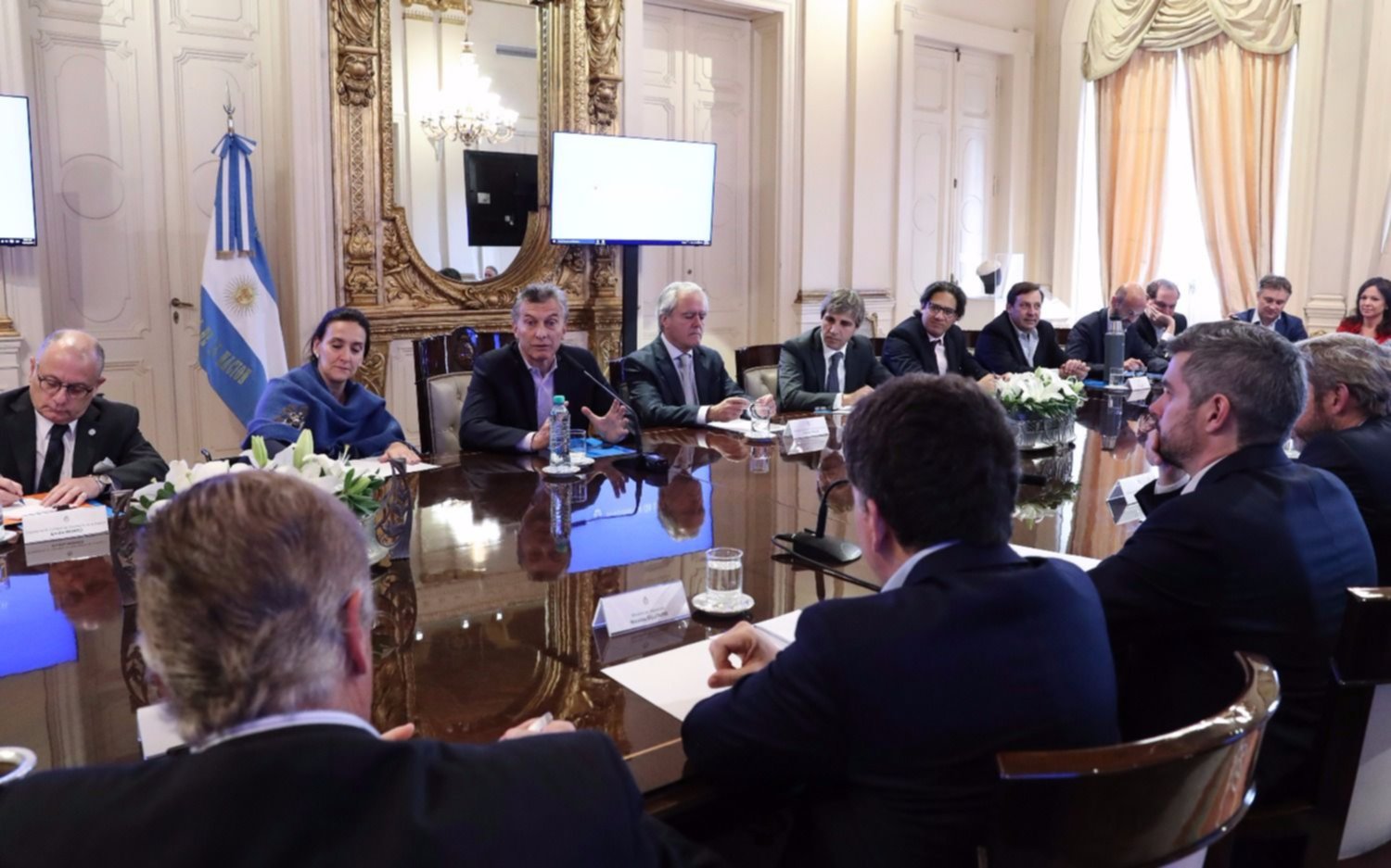 Macri le pidió a sus ministros "estar a la altura de la expectativa que se generó" tras las elecciones