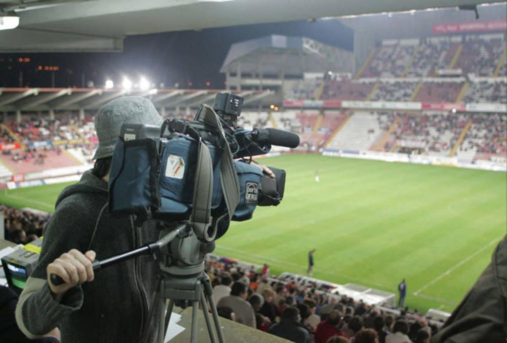 Este fin de semana arranca el fútbol pago