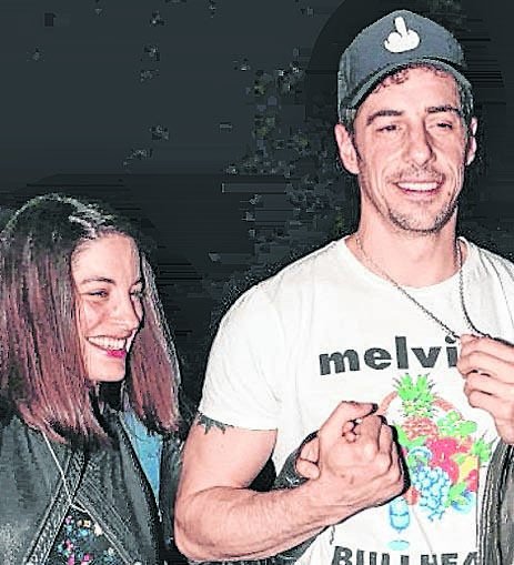 Esteban Lamothe presentó a su nueva novia