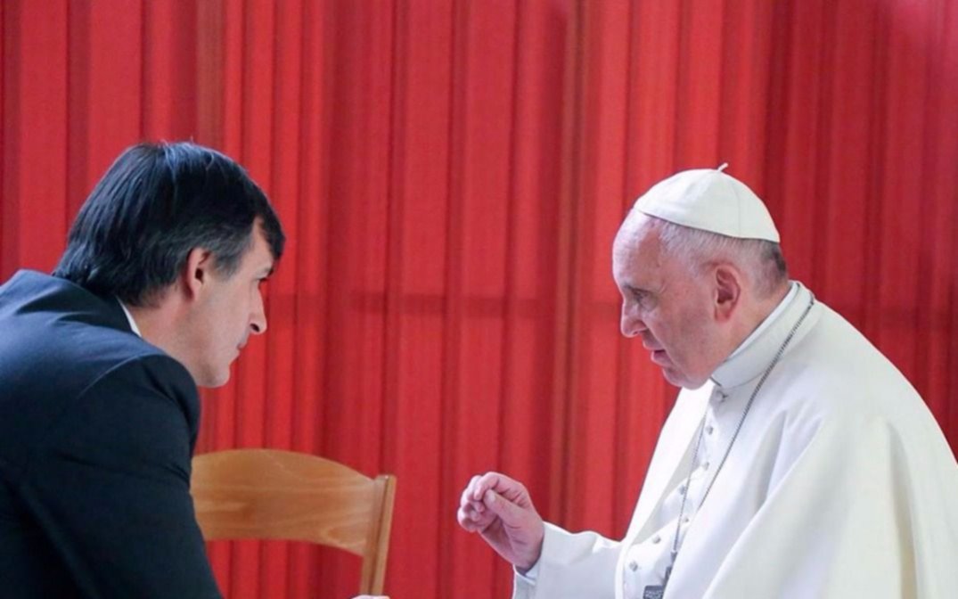 Tras imponerse en las elecciones, Bullrich fue recibido por el Papa