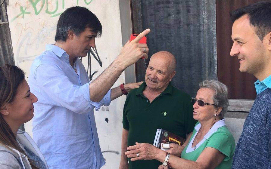Cambiemos salió a timbrear para agradecer el apoyo en las elecciones del domingo pasado