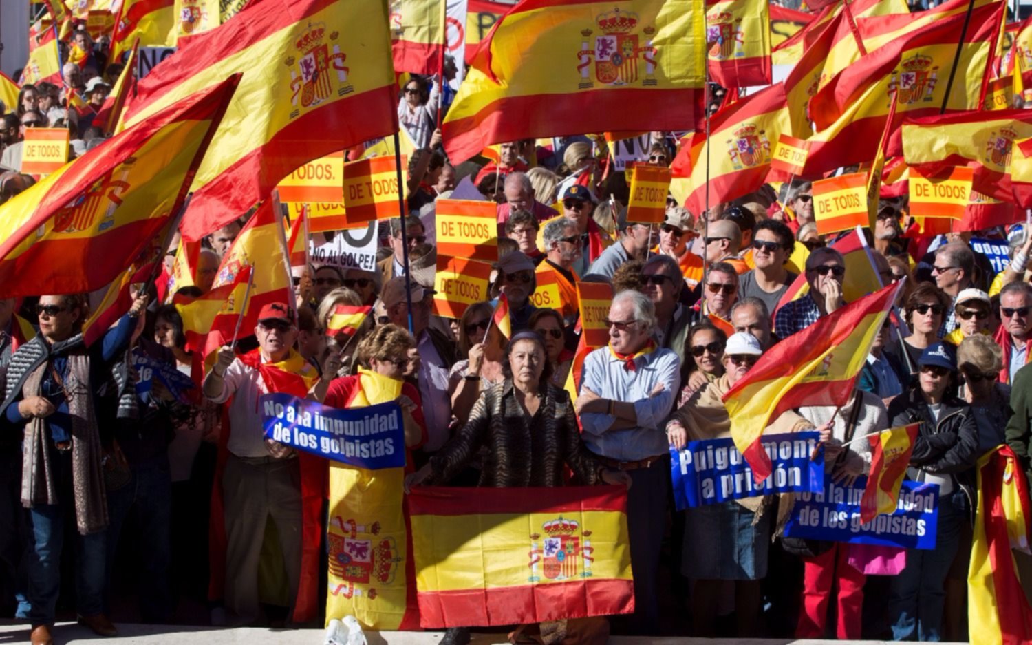 Masiva marcha contra la  independencia en Cataluña