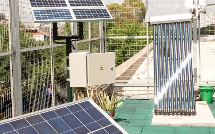 El Colegio de Técnicos busca replicar la experiencia de la energía solar de su edifico en viviendas particulares
