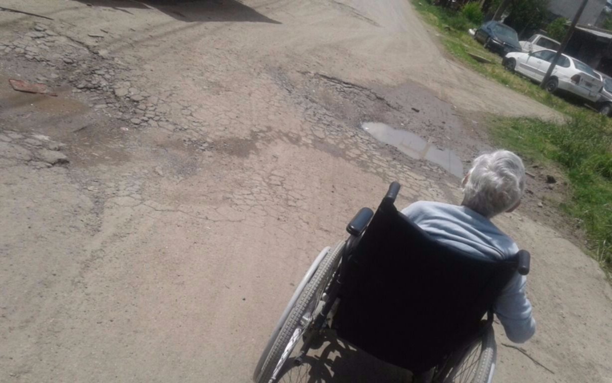 Quejas por el estado de la calle 523