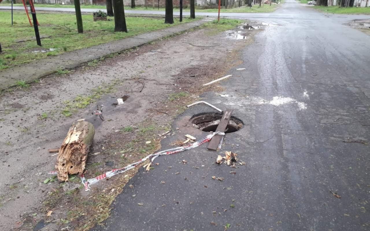 Preocupación por un pozo peligroso en la intersección de las calles 519 y 11