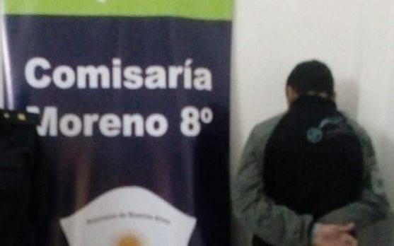 Detienen a otro menor por el incendio en la escuela de Moreno