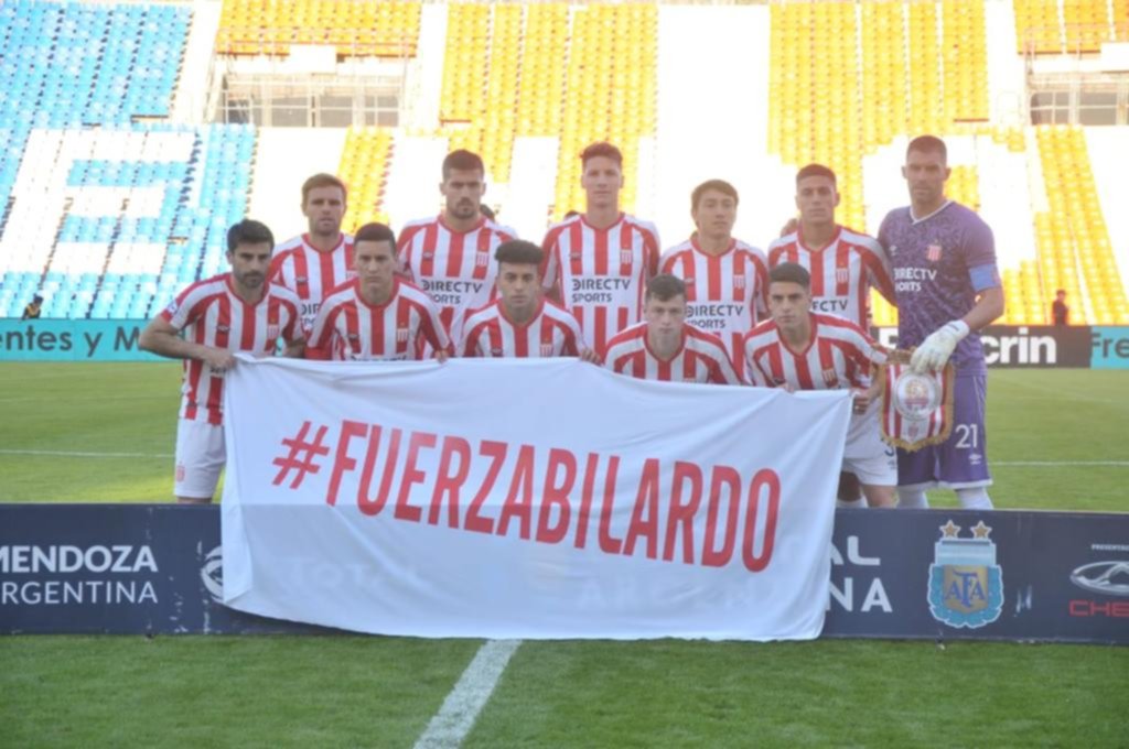 Los jugadores le mandaron fuerzas a Carlos Bilardo