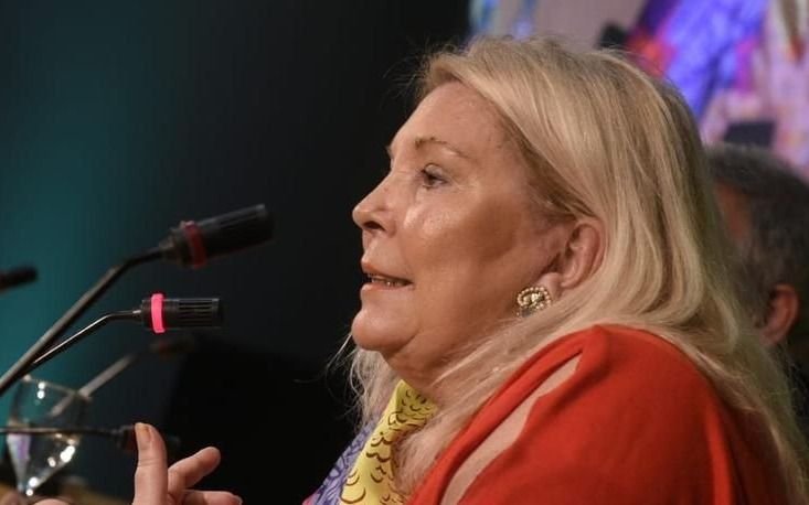 No cede la interna oficialista: Elisa Carrió llevó su ofensiva contra Garavano ante Macri