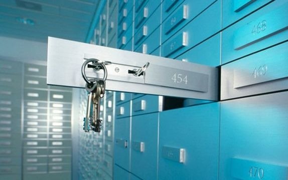 Suiza puso fin al secreto bancario