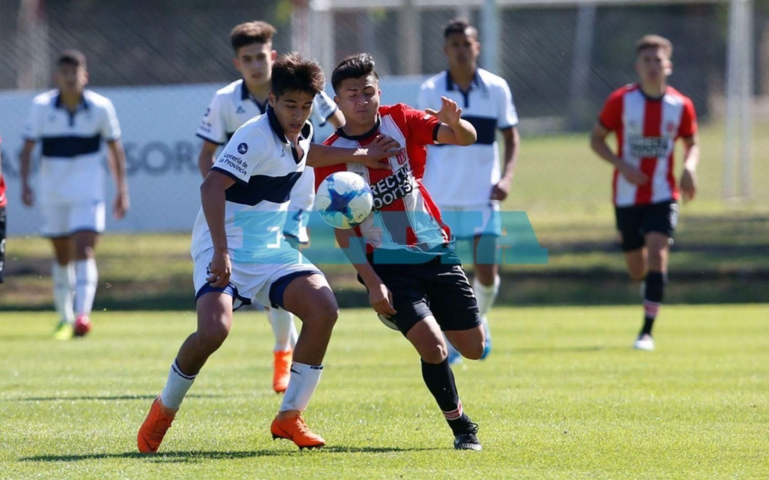 En un nuevo Clásico de Juveniles, el Pincha fue más que el Lobo