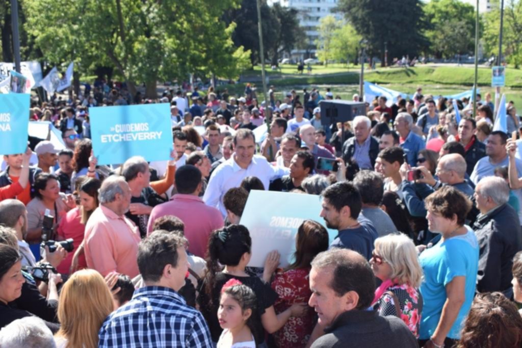 El diputado Escudero lanzó su candidatura a intendente