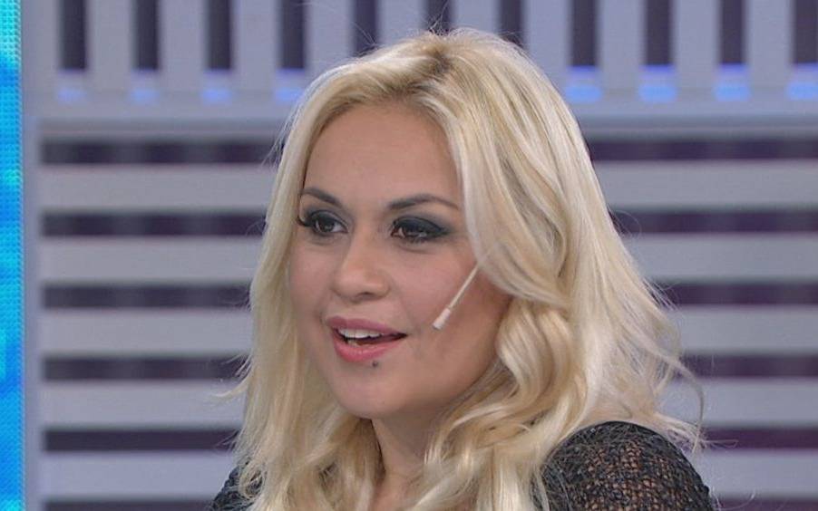 Verónica Ojeda: "Una mujer callada es una pistola con silenciador"