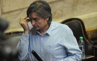 Máximo Kirchner fue citado por la causa de los cuadernos