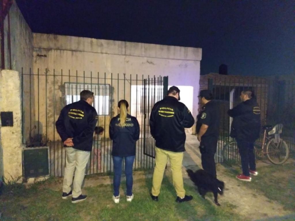 Identifican a un joven por una docena de amenazas de bomba