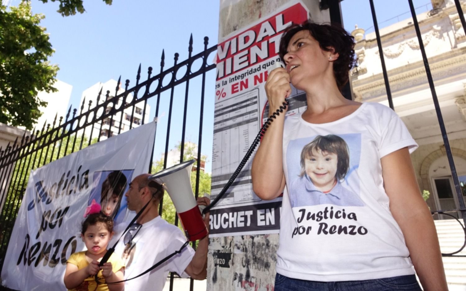 “Hace un año que te arrebataron la vida”, escribió la madre de Renzo