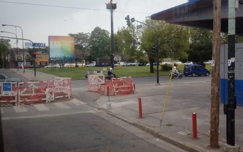  Problemas con el tránsito en 7 y 72 "por una obra inconclusa"