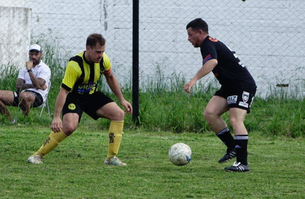 En el último minuto, Peñarol le arruinó la tarde a Estrella y se llevó tres puntos que valen oro