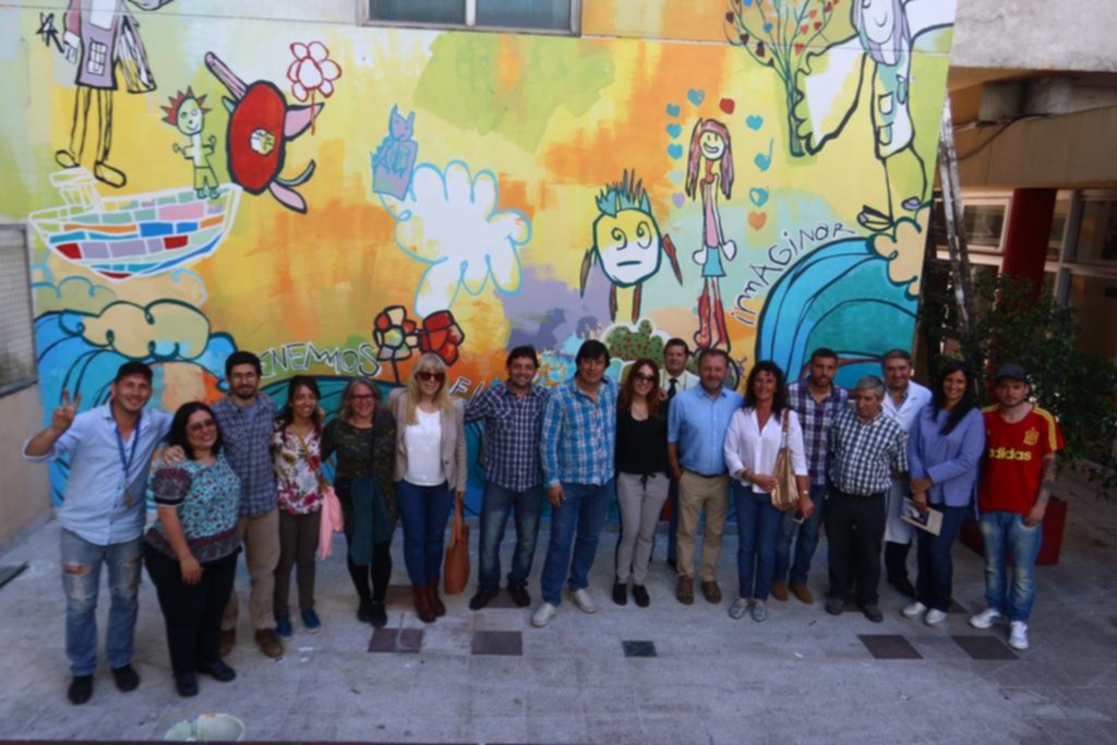 Inauguraron imponente mural en el Hospital de Niños