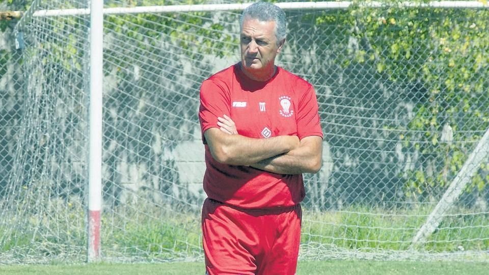 Gustavo Alfaro: "En la Selección siempre termina pagando el entrenador"