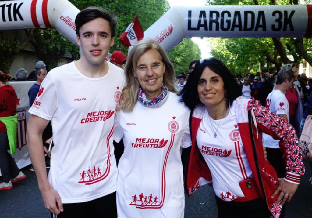 Estudiantes celebró con una maratón