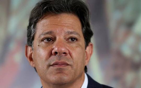  Haddad "luchará" hasta último momento para evitar que el "fascismo se instale en Brasil"