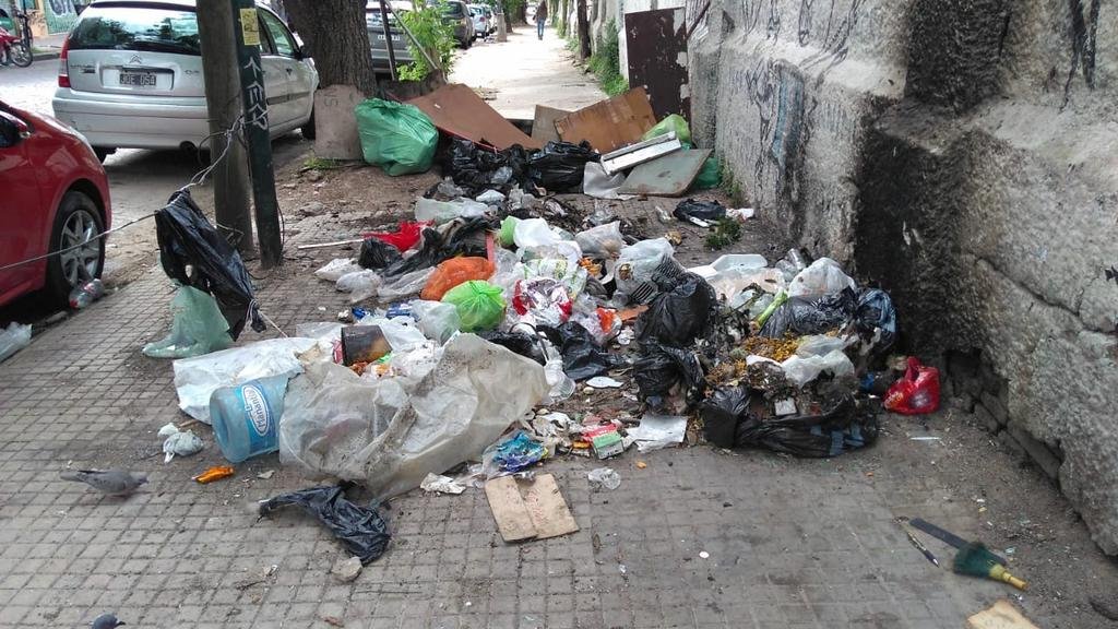 Un acumulador de basura complica en 4 y 45