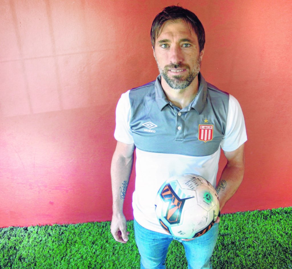 Pavone quiere seguir