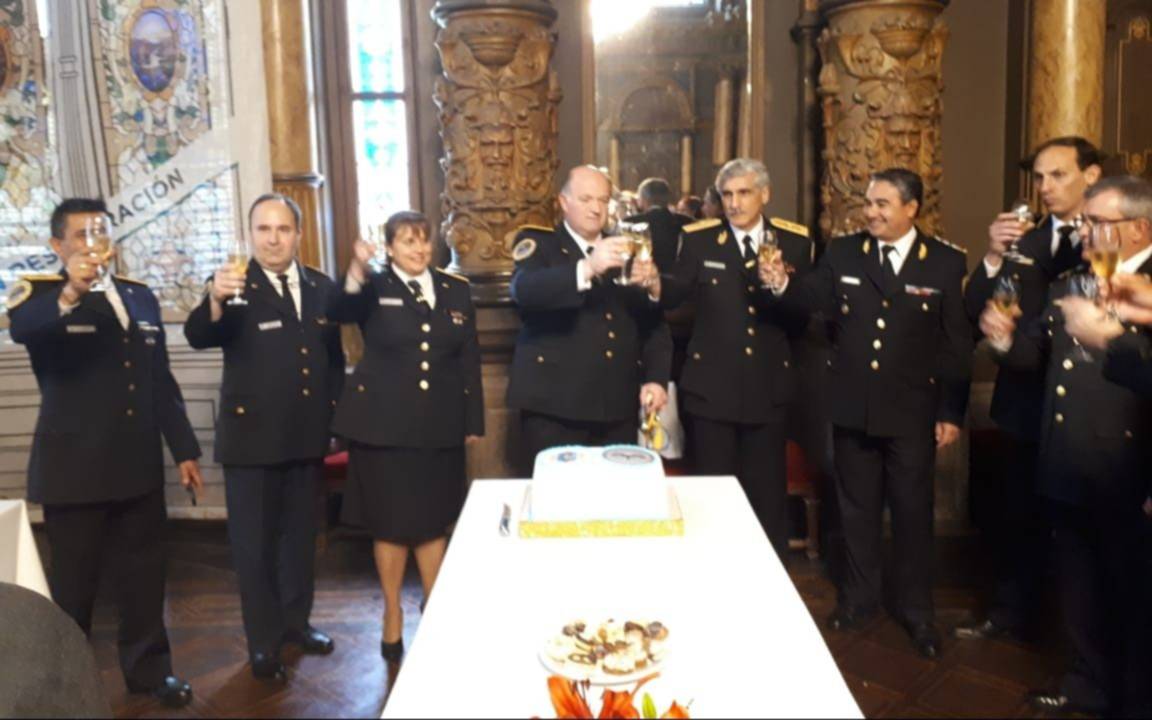 Efectivos de la Policía Federal festejaron el 197 aniversario de la fuerza
