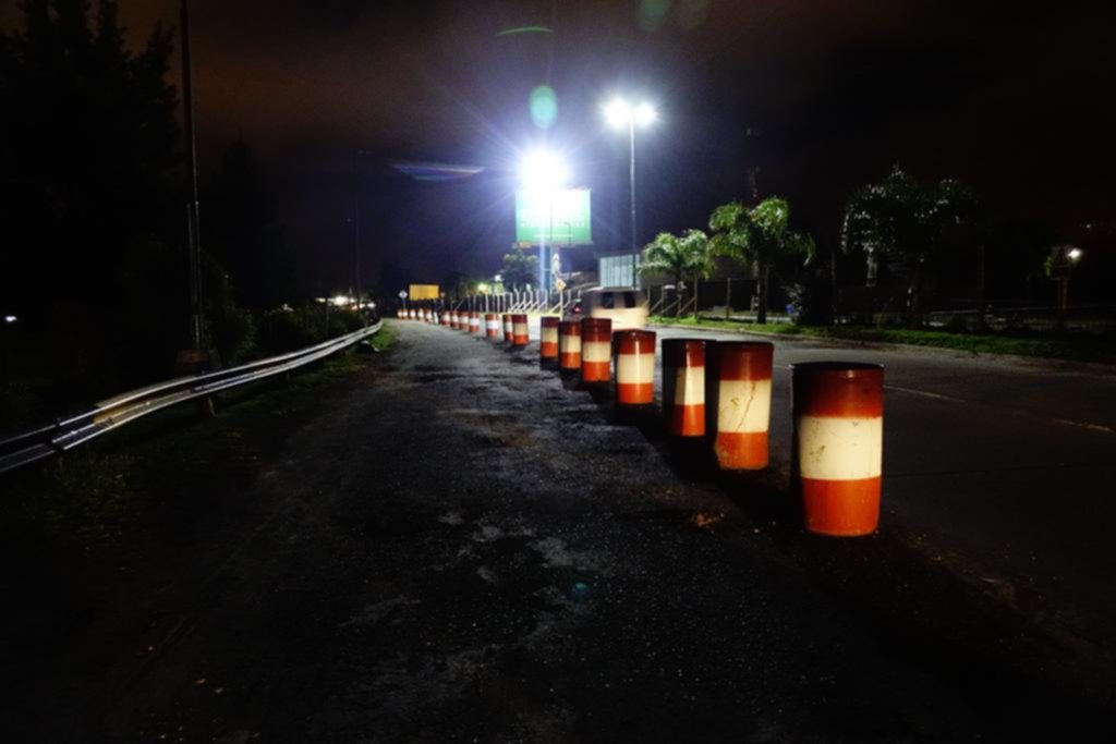 El puente de Centenario y 514 lleva 14 meses en obra y está “en la recta final”
