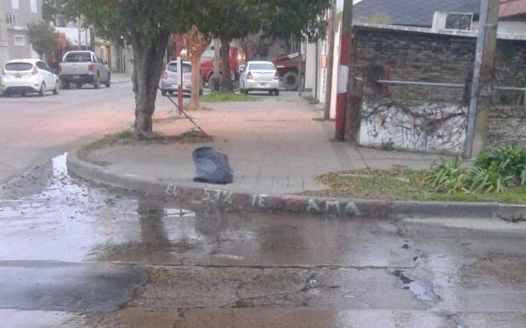 Llevan cinco meses de reclamos por un desborde