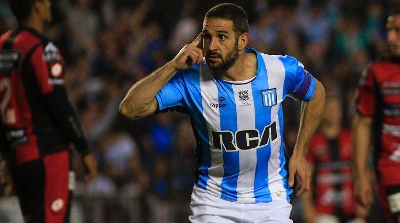 Racing defiende la punta ante el Ciclón y Atlético recibe al Rojo, en Tucumán