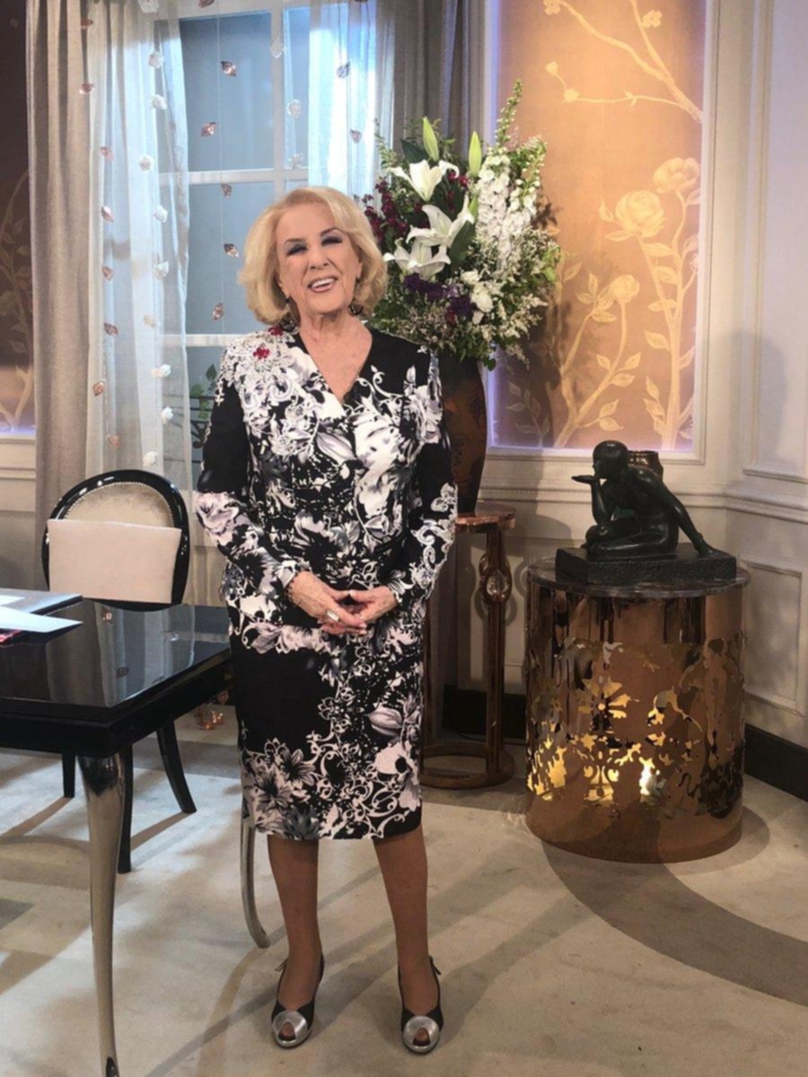 Mirtha le respondió a Esmeralda: “No quiero hablar más, le hacemos prensa”