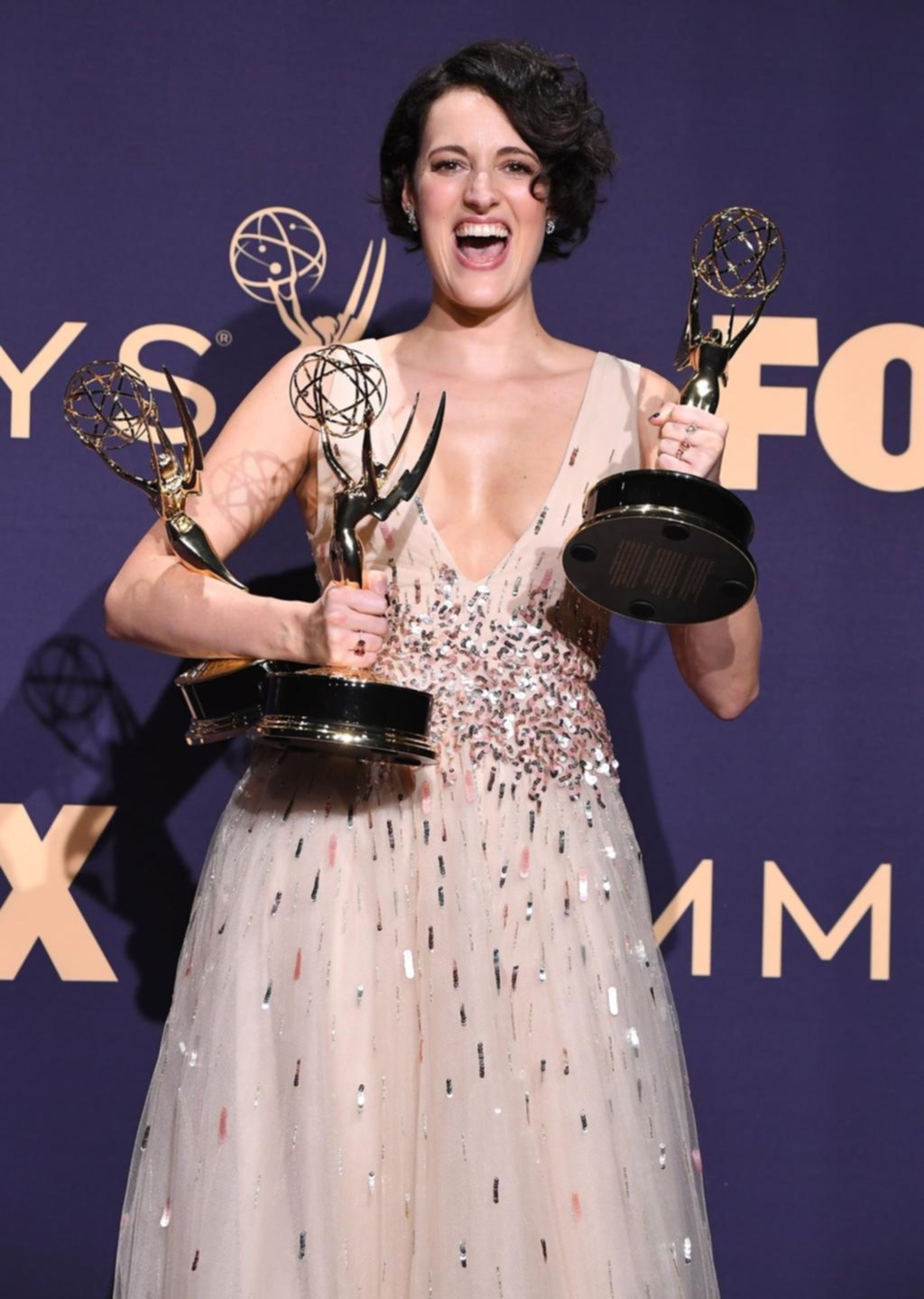 Amazon le tira millones a su nueva chica dorada, Phoebe Waller-Bridge