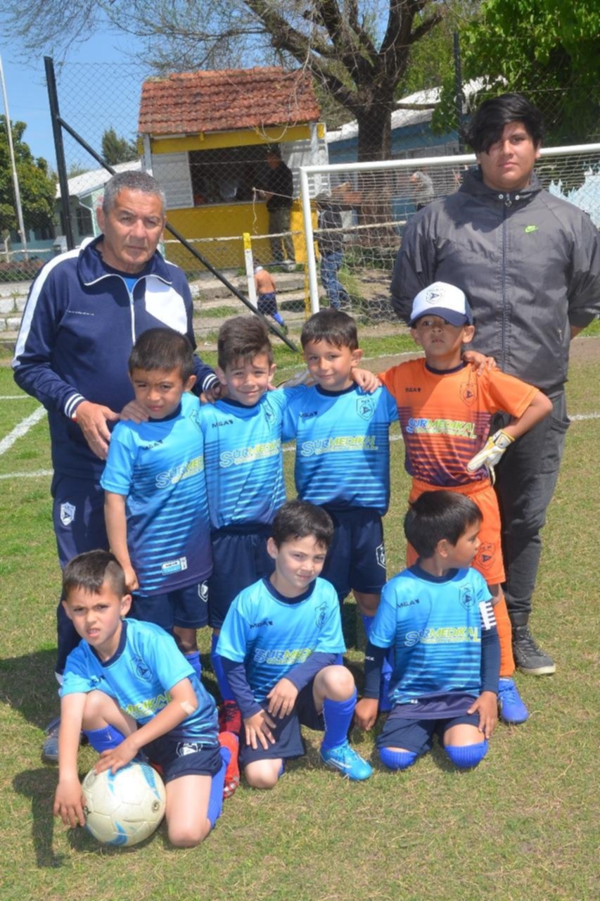 FIE 25 no baja los brazos en la categoría 2013