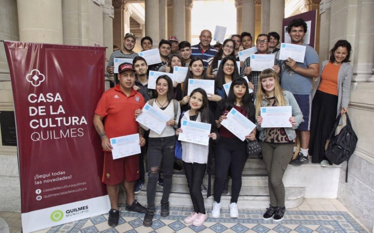 Entrega de diplomas del programa Empleo Joven