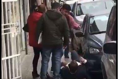 Agredieron en Paraná al intendente, quien afronta un juicio por narcotráfico